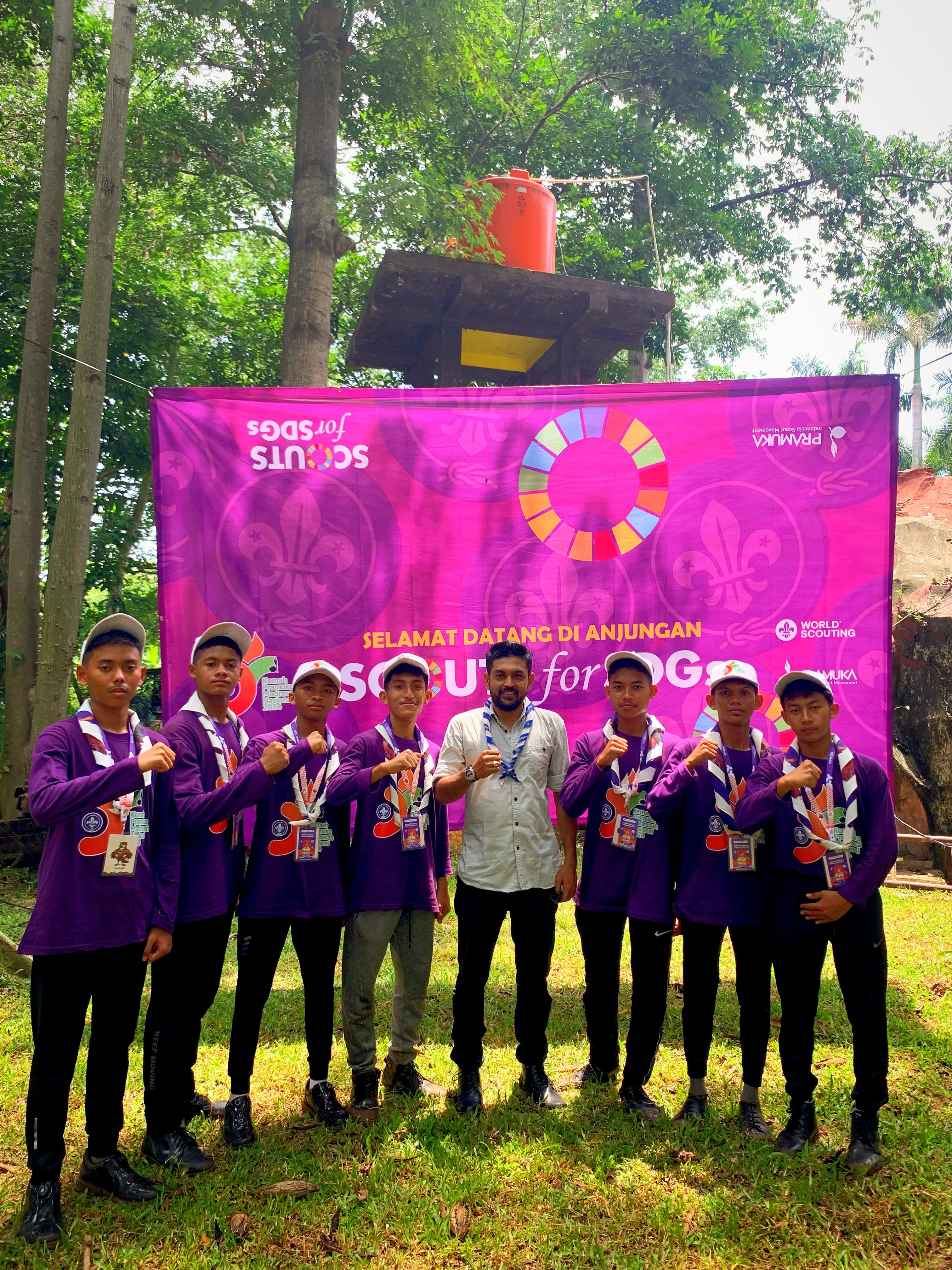 Bersama pembina kegiatan di Taman Lebah Cibubur, KPMN 2024